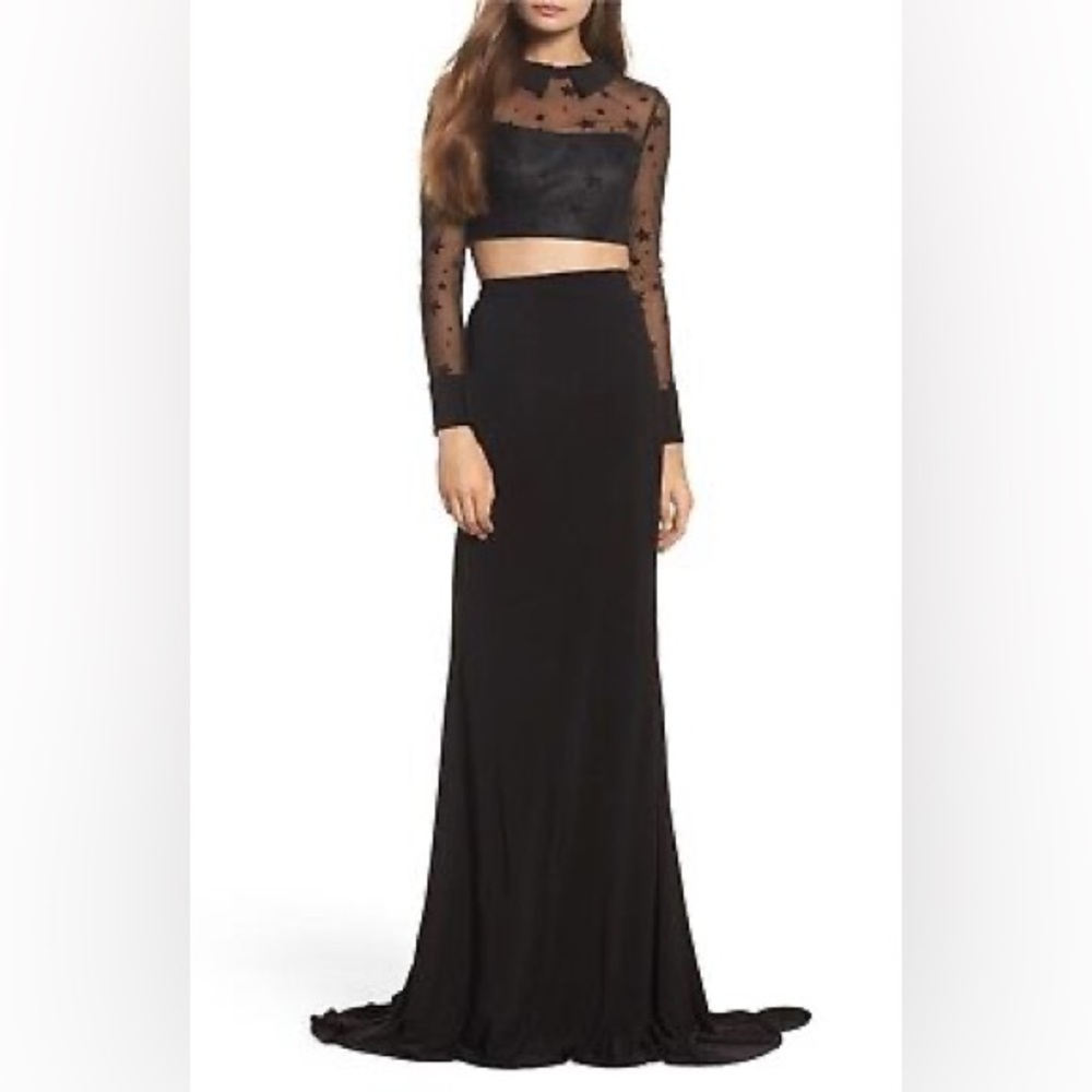 Mac Duggal 2039L Black Star Burnout two piece top and gown